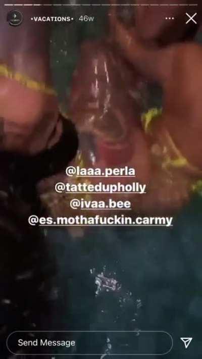 The whole gang ass is fat 😭😩😩