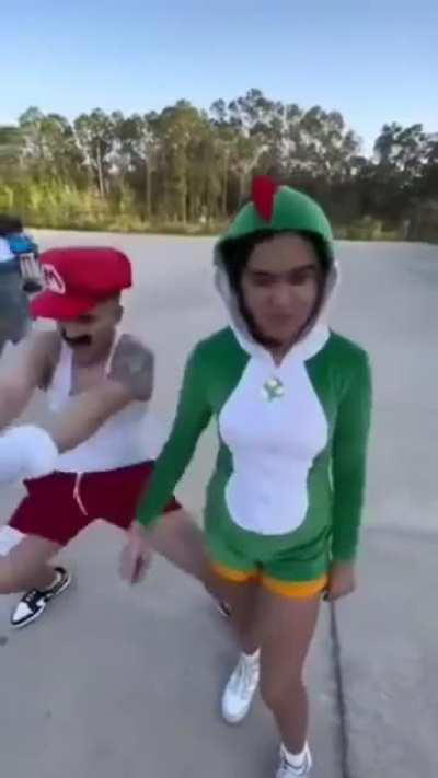 Blursed_Mexican Yoshi