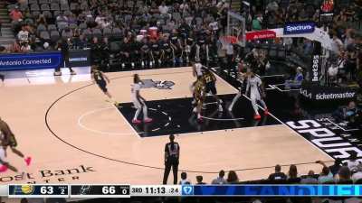 [Highlight] Wemby practices what he learned from Hakeem and later takes one step from near the 3PT line to the rim for a layup | Preseason vs IND 10.17.25