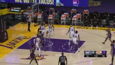 [Highlight] Drummond Under the Basket