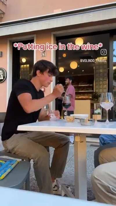 Main character in the capital of main characters 🍕