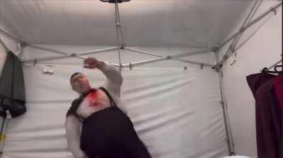 POV: the T-rex trying to reach you in a corner