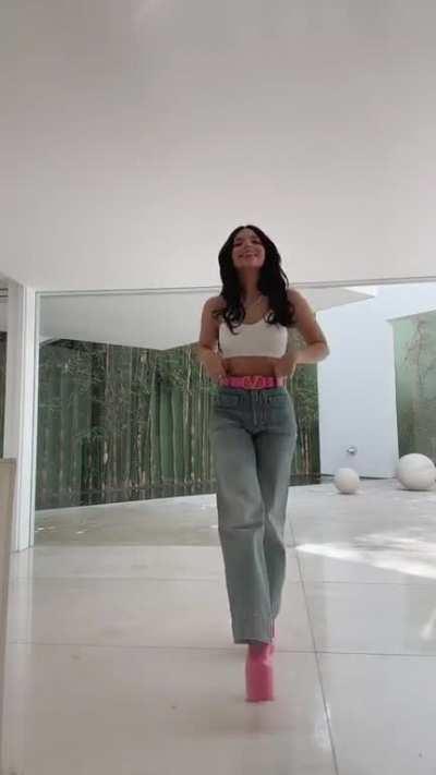 Uno de los mejores videos de Angela Aguilar😍😋🔥