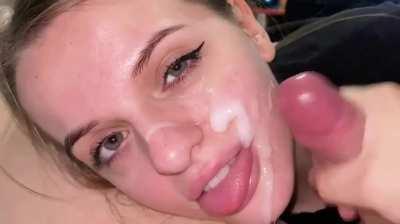 He uses her Beautiful Face to drop His Load 💦🥵