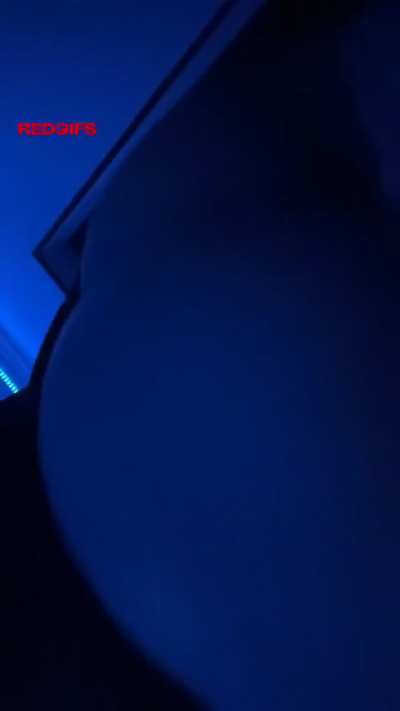 [19] i wanna get rimmed so bad