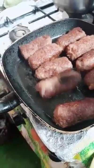 Ne ducem pe pulă cu sălile astea