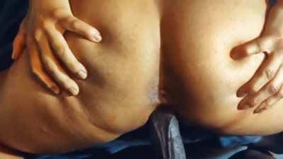 Get all the exclusive content and lmk what OF to snatch up when you join premium