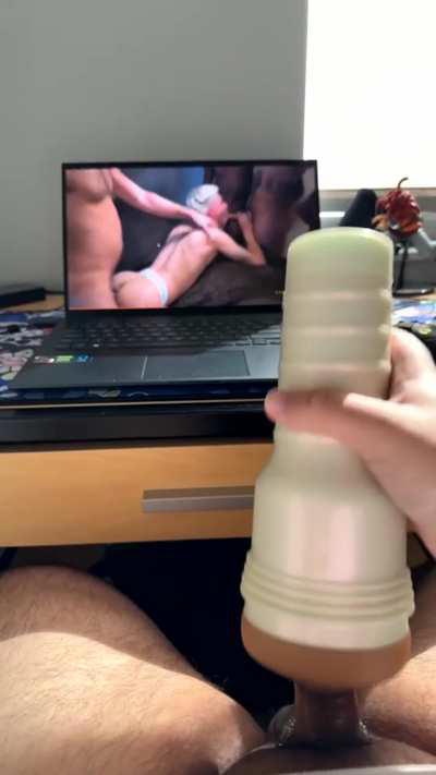 Using my kazumis pussy while watching porn in my college dorm
