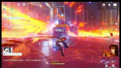 DILUC 300K CRIT MEME. I hope you enjoy xD (i was trashtalked cause my diluc crit is low, so i make this)