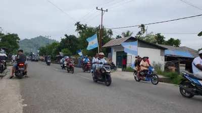 Caravana en Indonesia festejando el pase a cuartos