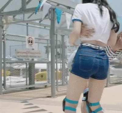 KIM DAHYUN (Featuring YOO JEONGYEON and PARK JIHYO)