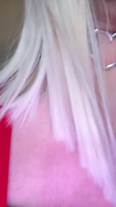 All cage up and looking for trouble 😳🥵