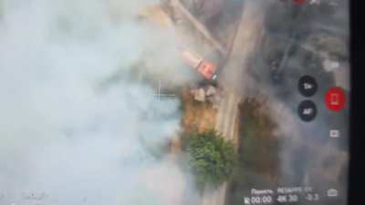 Russian drone operators targeted a civilian vehicle in Antonivka, Kherson oblast. 2024