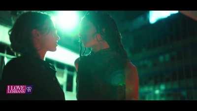 Esther Tinman (22) & Amandyra (24) - 