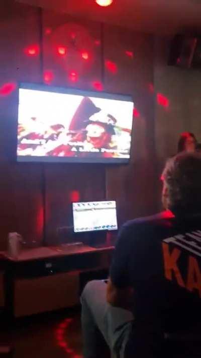 Singing “What’s Up” karaoke at the Sic wrap party