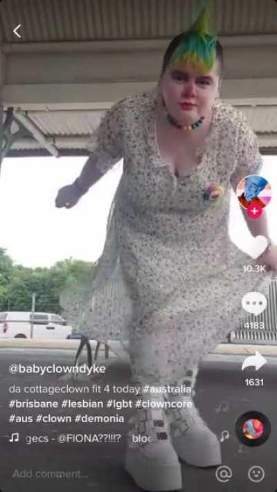 People go in public like this?