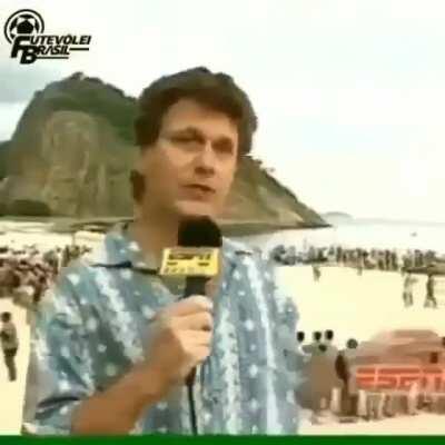 Atitude, articulação vocal, elegância, presença de palco, esses 3 Monstros Sagrados mereciam uma novela das nove. Fica essa Mancha na Carreira. Teriam nossos craques desperdiçado a oportunidade de fazer cinema?