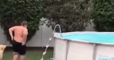 Kid smashes his phone to force mom to buy new one, he didn’t succeed