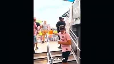 Es de otro Planeta 🇦🇷🩷