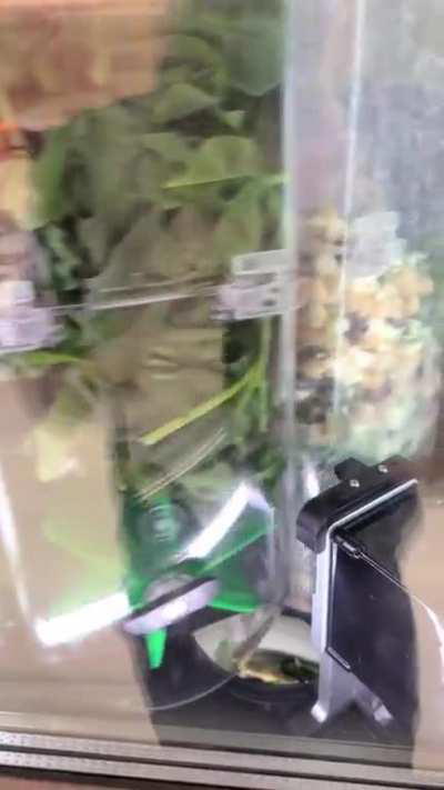 Салатомат. Салатобот. Автосалат.