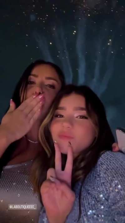 Mãe e filha duas vagabunda 