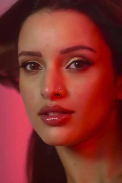 Tripti Dimri in Bad Newz Trailer 