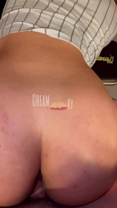 Doggy is my favorite🥴 You can find this vid & tons of others on OF or Fansly😅👇🏽