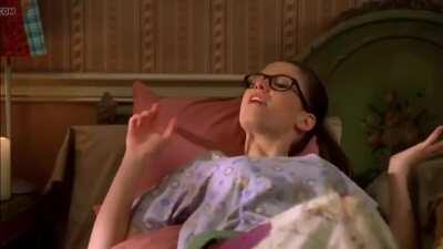 Solo (Chyler Leigh, Sharon Leal, Jessica Parker Kennedy) - OC