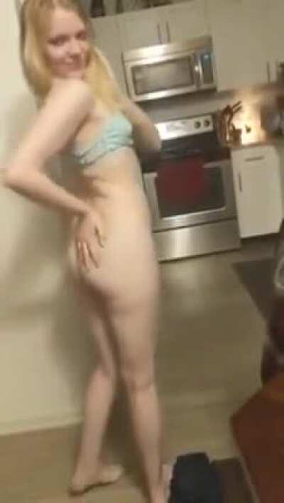 She loses at Strip-Blackjack