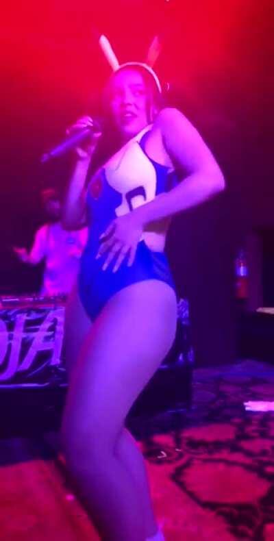 Assuming this is the right place for this