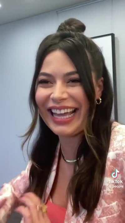 Embarrassing iCarly moment