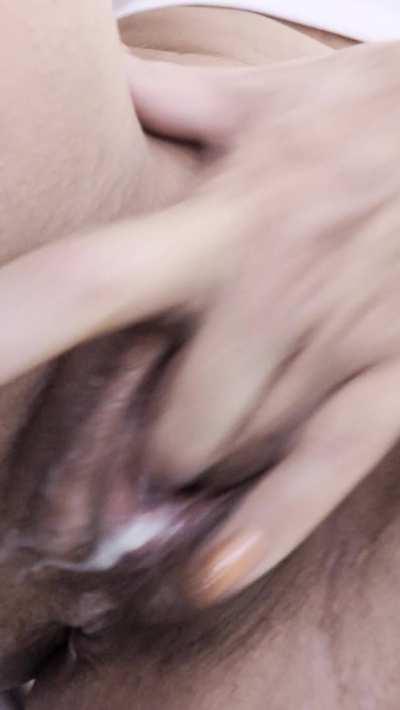 Playing with my pussy alone on a Saturday 