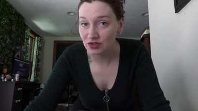 [M/S] Stick out your tongue. Let Mommy grind her asshole against it until she cums.