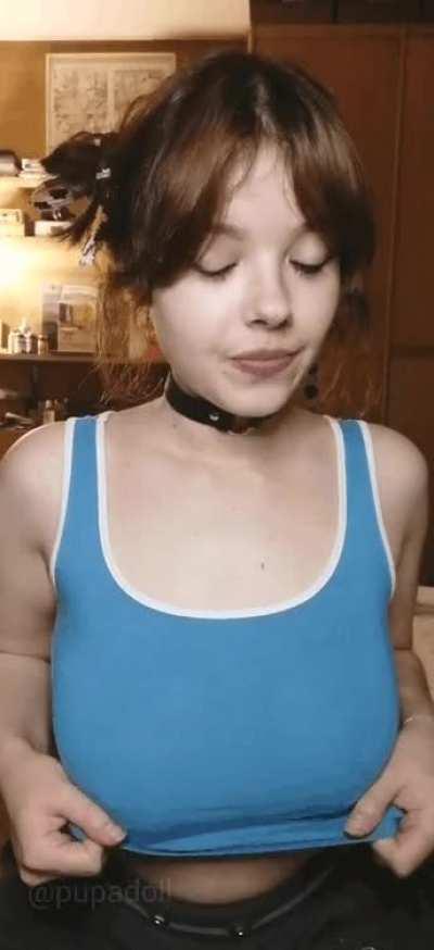 Half french and half Italian (19/f)