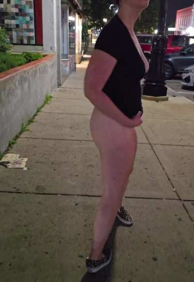 No panties, no bra, no cares