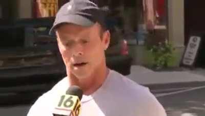 This man realized he's wrong and has a perfect reaction