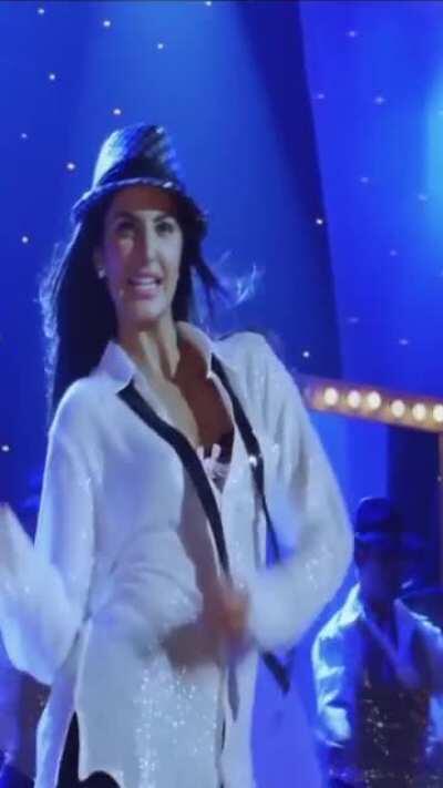 Katrina Kaif - Sheila ki Jawani Vertical Edit