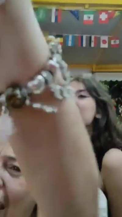 Petistas safados comemorando a virada do homi