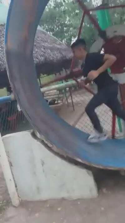 WCGW Trying to run on a giant hamster wheel