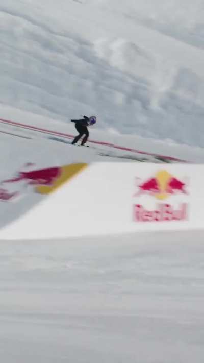 How long jump skiers ⛷️ train.