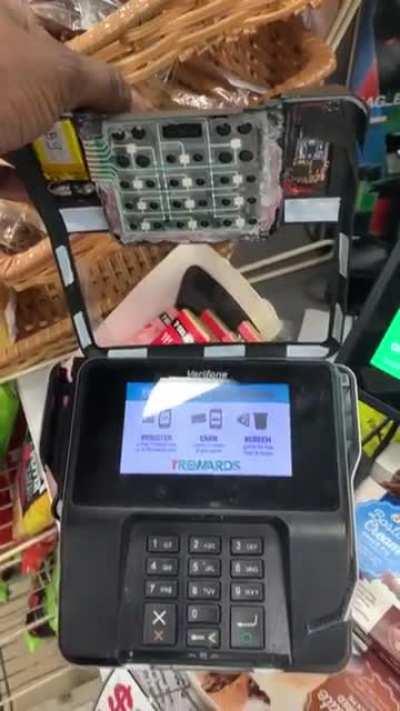 Identity theft, Credit Card Scammers.