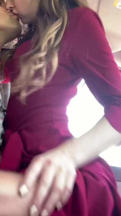 SoftGirlDiana Riding!