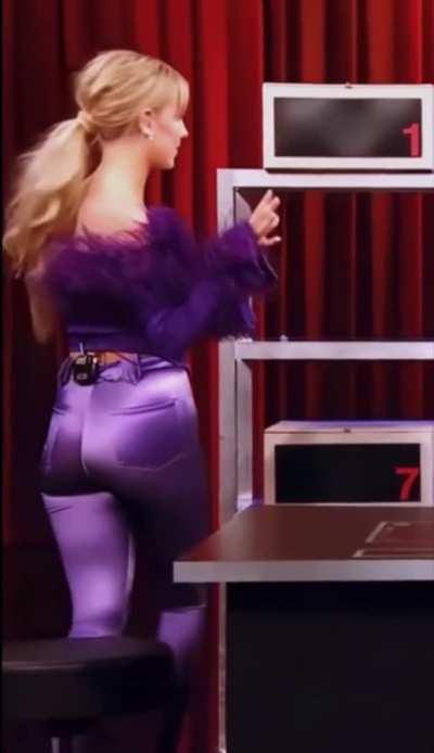 Millie Bobby Brown's ass in tight pants