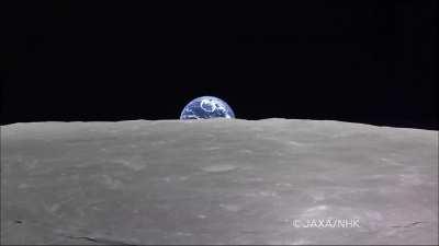 An Earthrise captured in HD by JAXA&rsquo;s Kaguya/Selene Satellite in 2008