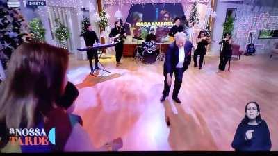 Marco Paulo deixa cair Mic! xD