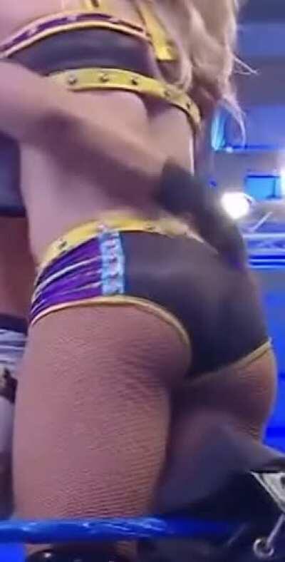 That jiggle kills me🍑🍑