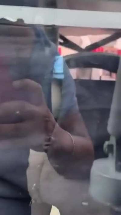 Imagina que tu poto sea difundido en redes