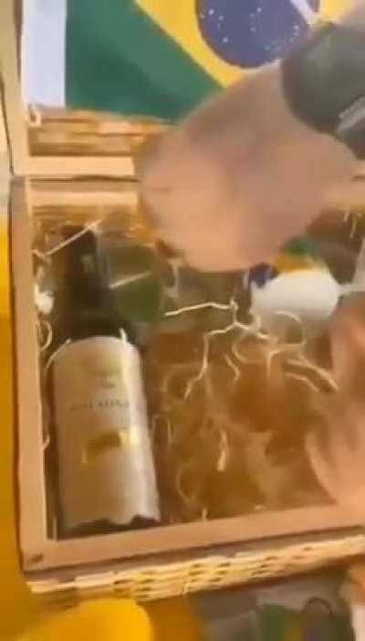 Achei o Kit do Brasilivre