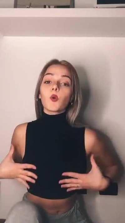 mvittoriabarioni TikTok