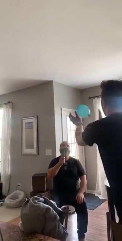 siblings pranking daddy